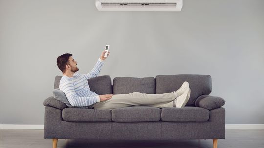 Klimatyzacja – konieczność czy luksus? Dlaczego warto zdecydować się na montaż klimatyzacji?