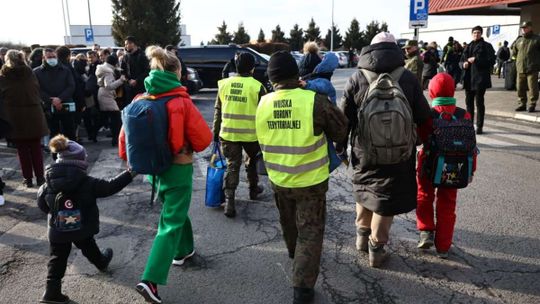 Od dziś Ukraińcy mogą starać się PESEL, a Polacy o pieniądze