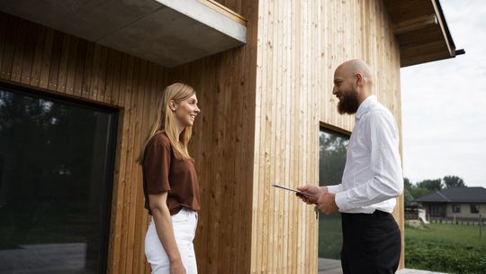 Ogrzewanie i rachunki w domu modułowym - ile naprawdę można zaoszczędzić?