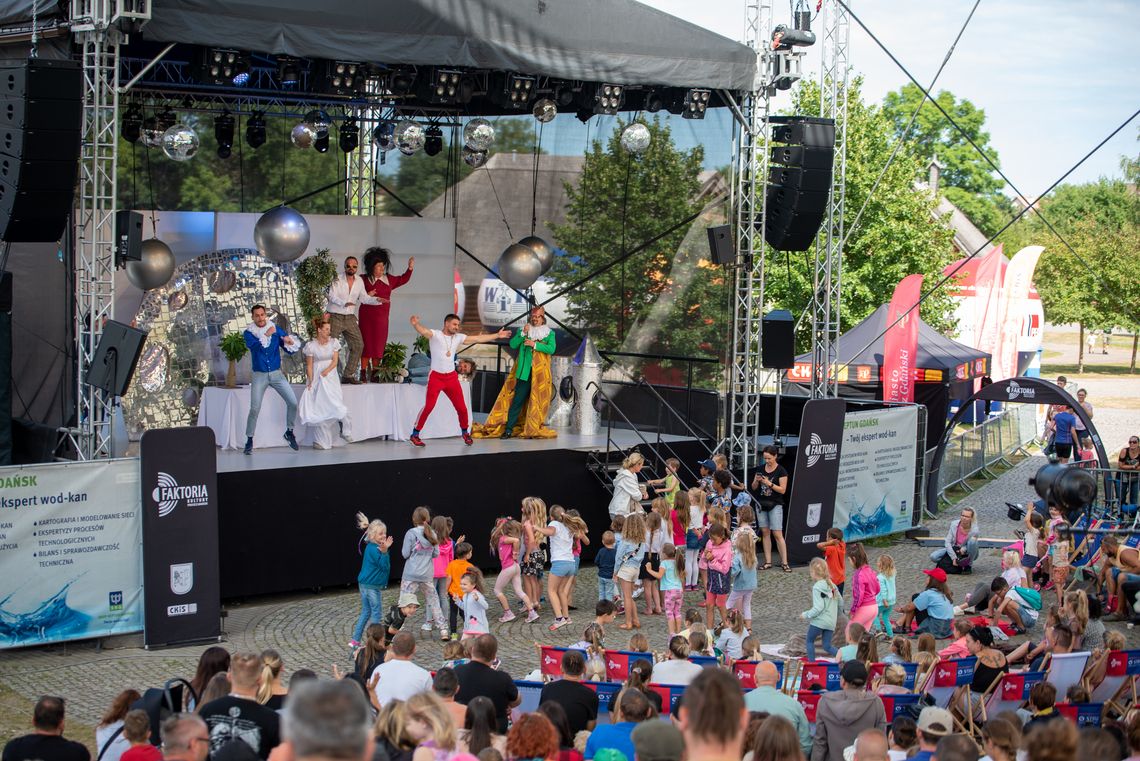 Drop Zone IV, Kacperczyk i zabawa przy plaży miejskiej - czyli kolejny tydzień lata w mieście