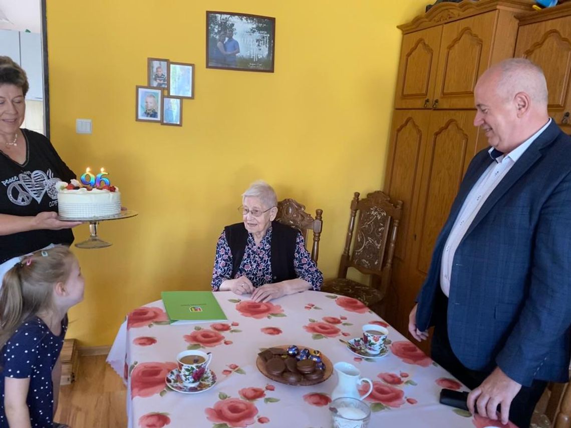 Pani Irena skończyła 96 lat!