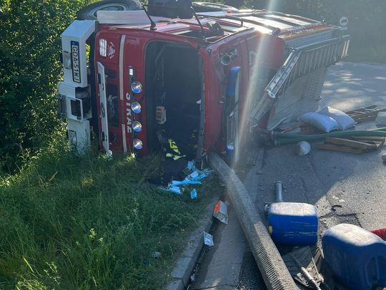 Mieli wypadek, zbierają na nowy samochód pożarniczy